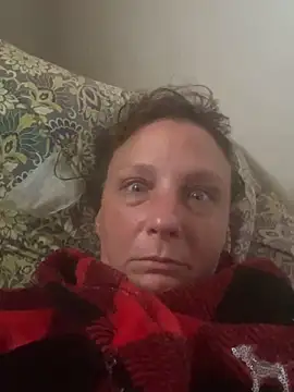 Snapshot of Everlyrose27 chatting on September 24, 5:16 pm Everlyrose27 online show from September 24, 5:16 pm