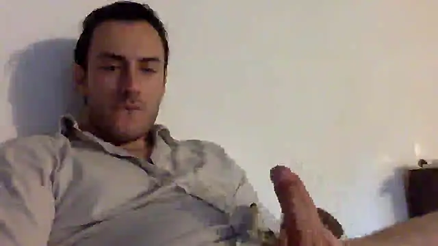 Snapshot of mainnrd chatting on January 2, 12:03 pm mainnrd online show from January 2, 12:03 pm