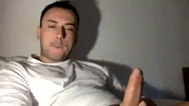 Snapshot of mainnrd chatting on November 4, 8:02 am mainnrd online show from November 4, 8:02 am