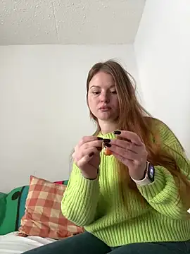 cuteFoxi online show from February 14, 5:03 pm