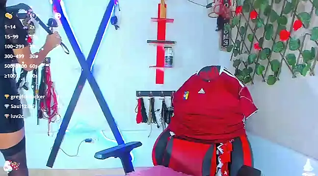 jena derboo online show from January 18, 1:18 pm