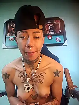 real fenix online show from October 4, 3:43 pm