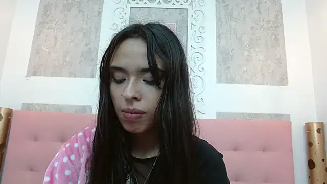 Cloeandtyfanny online show from March 8, 3:28 am