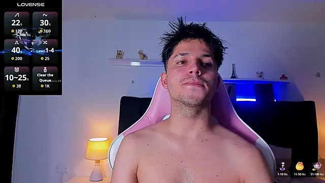 Issac james  online show from November 18, 3:23 am