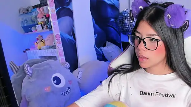 cutestephuwu online show from February 18, 11:08 pm