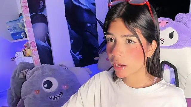 cutestephuwu online show from March 8, 1:17 am