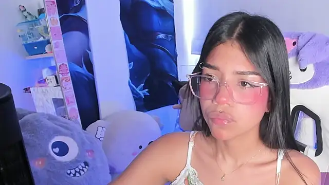 cutestephuwu online show from March 21, 9:12 pm