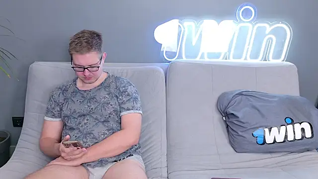 Ksenny online show from December 29, 6:45 am