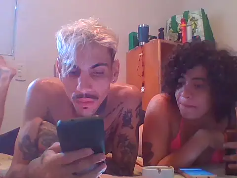 PitbullDiablo1 online show from November 16, 6:46 pm