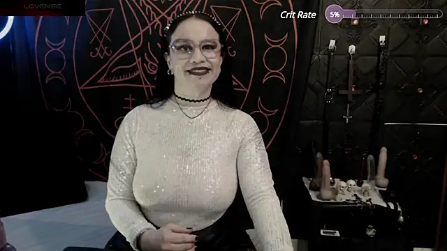 Evil Queen 666 online show from December 12, 8:36 am