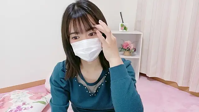 Snapshot of QoMeioQ chatting on October 27, 11:14 am QoMeioQ online show from October 27, 11:14 am