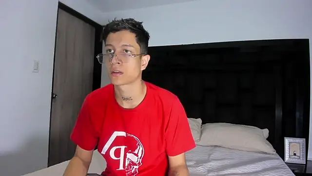 AgarEvans online show from January 8, 4:44 am