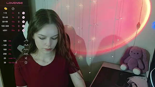 Snapshot of amelia_sweeti chatting on December 10, 10:26 pm amelia sweeti online show from December 10, 10:26 pm