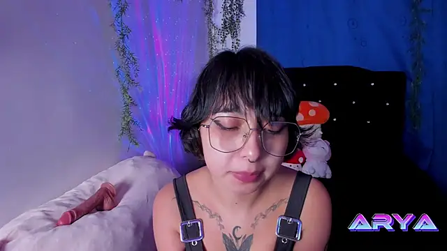 arysUwU online show from February 22, 4:29 am