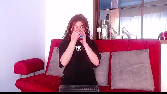 Tamararios online show from February 19, 7:38 pm