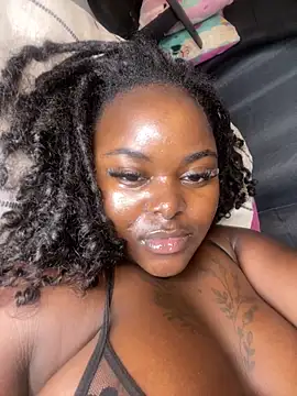 Honeycoco0211 online show from February 27, 11:41 am