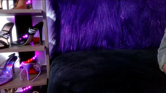 keytlinsexy online show from March 12, 11:42 am