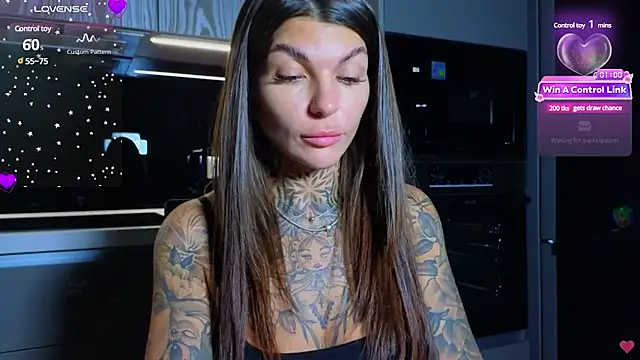 tattooedBabyy online show from January 10, 5:24 pm