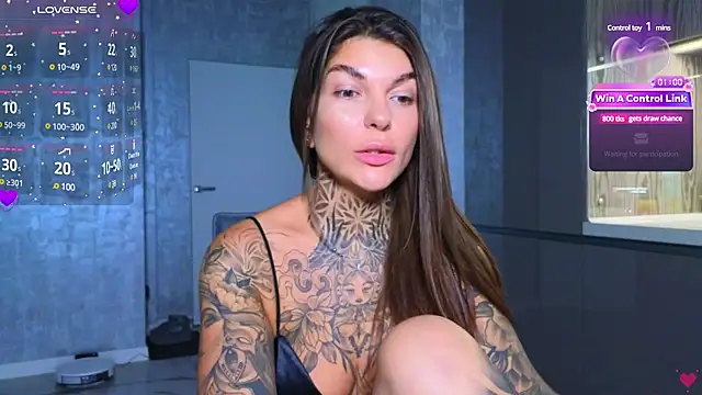 tattooedBabyy online show from January 20, 11:35 am