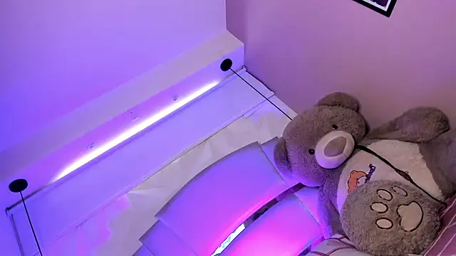 Snapshot of Dalila_Thoms chatting on March 18, 4:48 pm Dalila Thoms online show from March 18, 4:48 pm