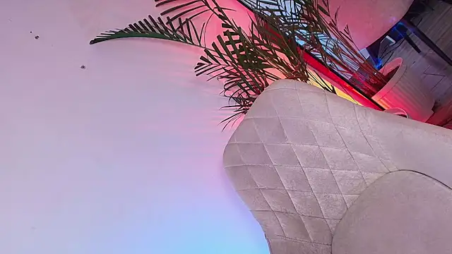 Snapshot of Dalila_Thoms chatting on November 28, 6:54 pm Dalila Thoms online show from November 28, 6:54 pm