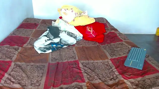 George Dominator online show from December 21, 8:10 pm