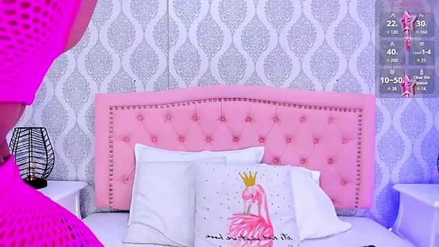 Valerith Vega  online show from November 10, 12:04 pm