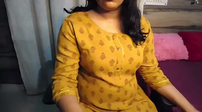 Trezza online show from December 7, 6:37 pm