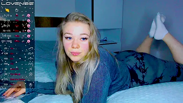 kitti kaattt online show from January 5, 4:14 am