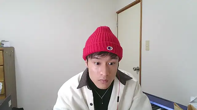 Snapshot of IroManager chatting on December 26, 11:43 am IroManager online show from December 26, 11:43 am