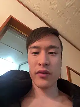 Snapshot of IroManager chatting on February 7, 7:49 pm IroManager online show from February 7, 7:49 pm