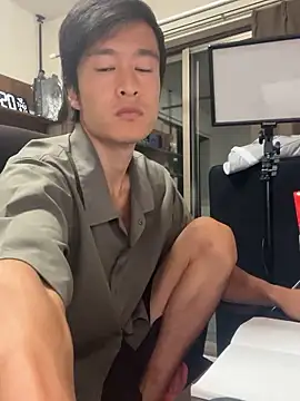 Snapshot of IroManager chatting on September 11, 1:22 pm IroManager online show from September 11, 1:22 pm