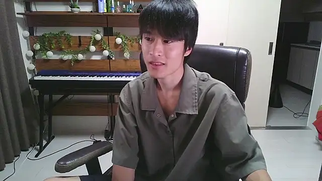 Snapshot of IroManager chatting on September 21, 3:24 pm IroManager online show from September 21, 3:24 pm