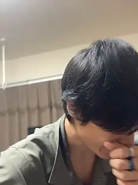 Snapshot of IroManager chatting on October 5, 3:43 pm IroManager online show from October 5, 3:43 pm