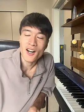 Snapshot of IroManager chatting on October 13, 3:28 am IroManager online show from October 13, 3:28 am