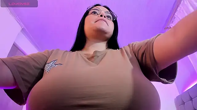 Ashanty vera15 online show from March 10, 6:27 am