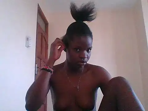 hotgal1112 online show from September 17, 7:43 am