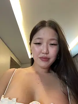 Aiko Yumi online show from December 31, 11:42 am