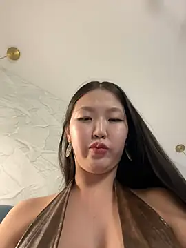 Aiko Yumi online show from March 9, 2:54 pm