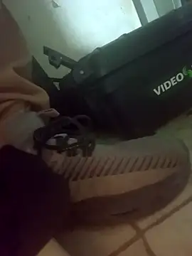 AlanDickson online show from October 20, 8:26 am