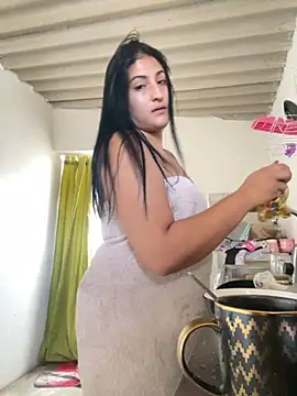 Snapshot of alondra_darling chatting on September 19, 3:02 pm alondra darling online show from September 19, 3:02 pm