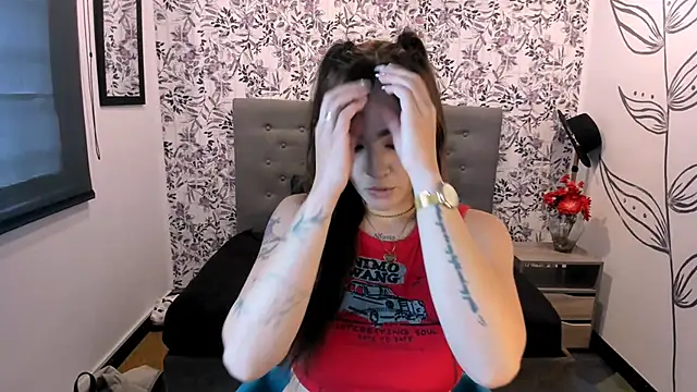 KataHot  online show from January 7, 7:38 pm