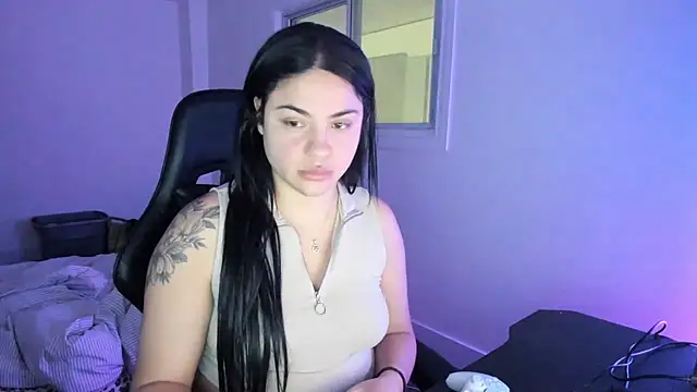 MelSaunders online show from February 13, 3:18 am