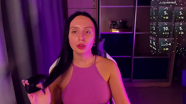 Snapshot of Christy_Calypso chatting on January 7, 1:38 am Christy Calypso online show from January 7, 1:38 am