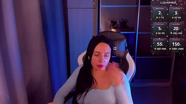 Snapshot of Christy_Calypso chatting on January 15, 4:04 am Christy Calypso online show from January 15, 4:04 am