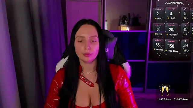 Snapshot of Christy_Calypso chatting on February 7, 1:25 am Christy Calypso online show from February 7, 1:25 am