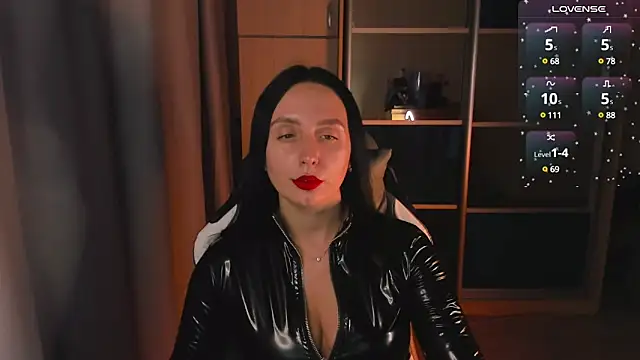 Snapshot of Christy_Calypso chatting on February 25, 7:03 pm Christy Calypso online show from February 25, 7:03 pm