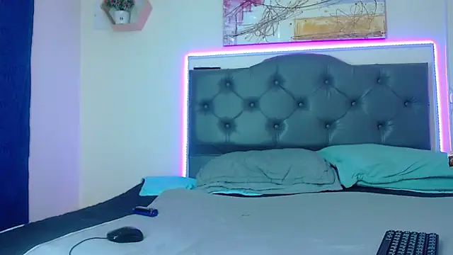 Kim clark1 online show from September 11, 3:12 pm