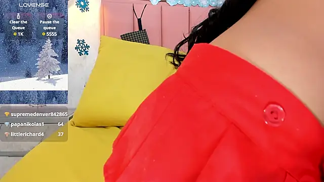 chelsyquinn online show from December 18, 7:36 am