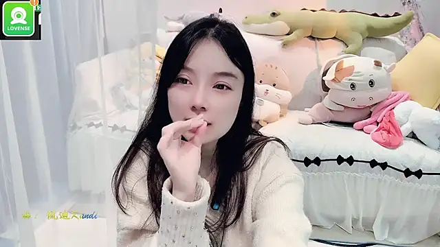 AKiKi711 online show from October 17, 4:59 am